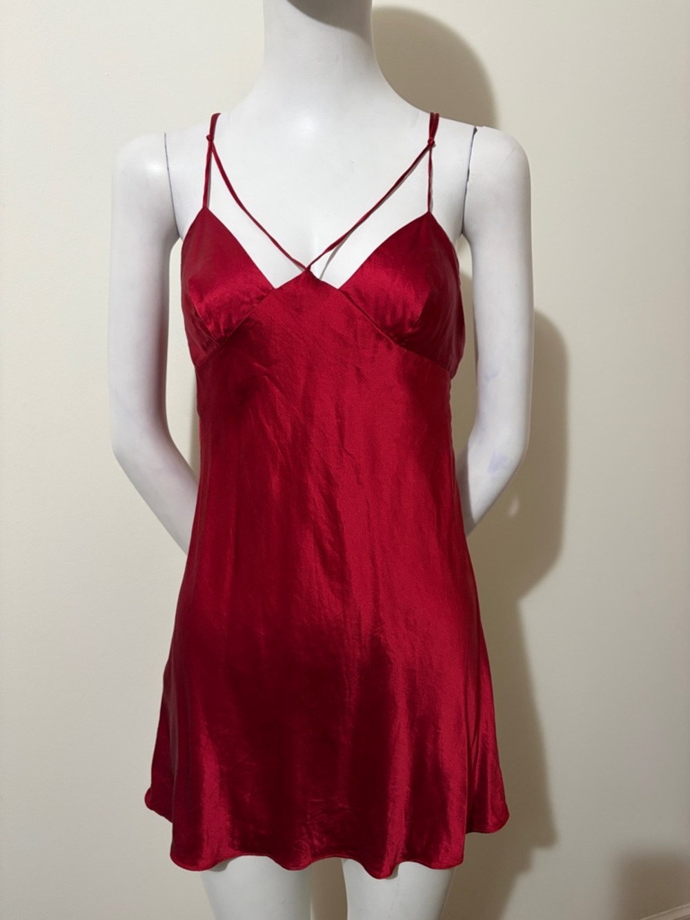 Vintage 1990s Victoria’s Secret Red Silk Strappy Slip - Picture 4 of 10